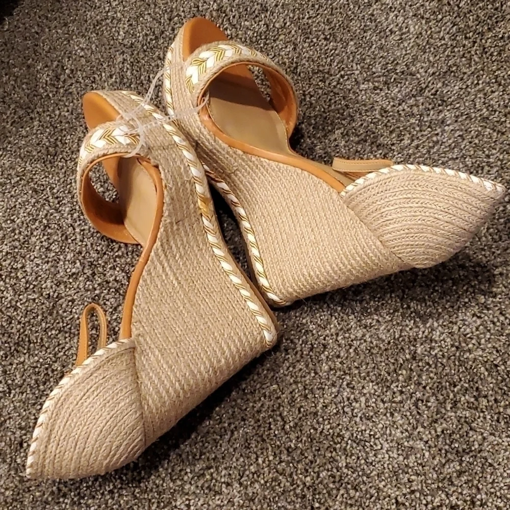 NWOT Antonio Melani Comfort Espadrille open toe sandals boho platform sz 9.5